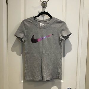💜3/$25 Nike Purple Tick Top